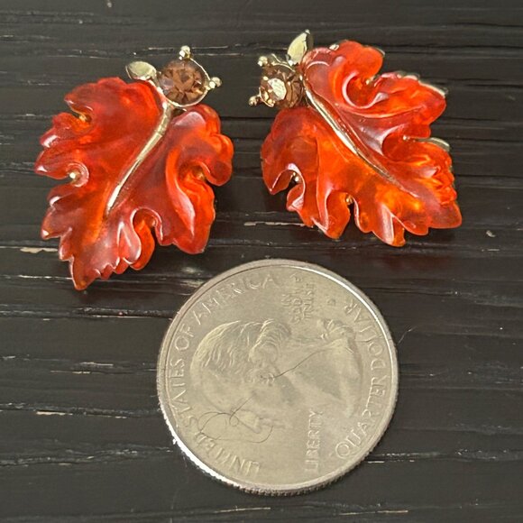 VTG LISNER Leaf Clip-On Earrings Gold Tone & Orange Molded Glass Fall Accessory - Picture 9 of 10
